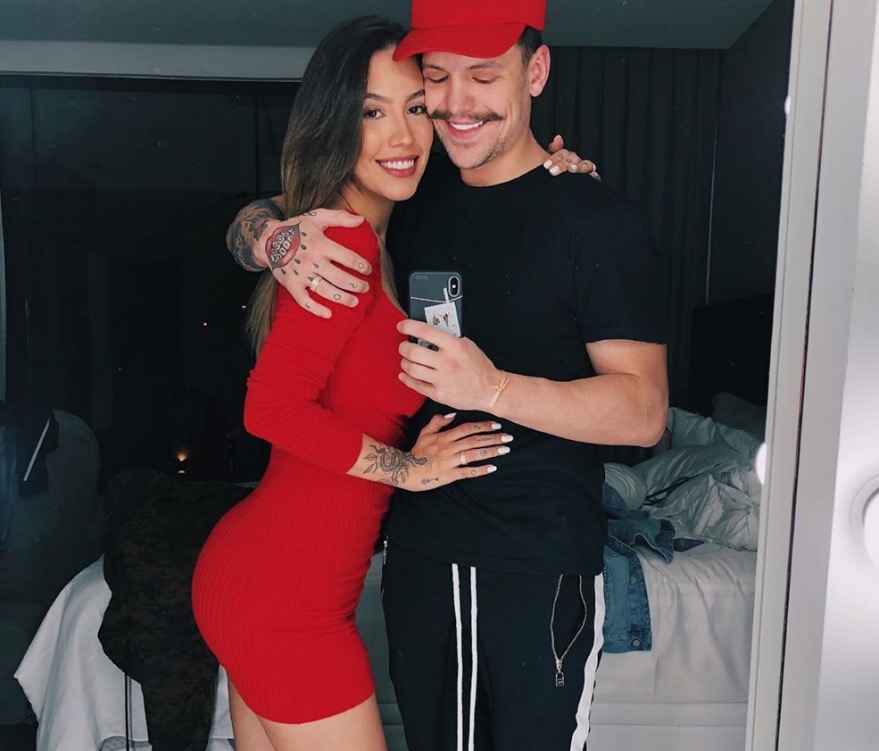 Vídeo: Ex-funcionário de hotel vaza imagens de suposta traição de Saulo Pôncio 