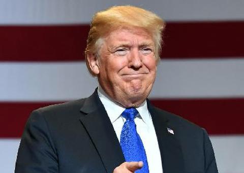 Trump anuncia que manterá seu vice para eleição presidencial de 2020