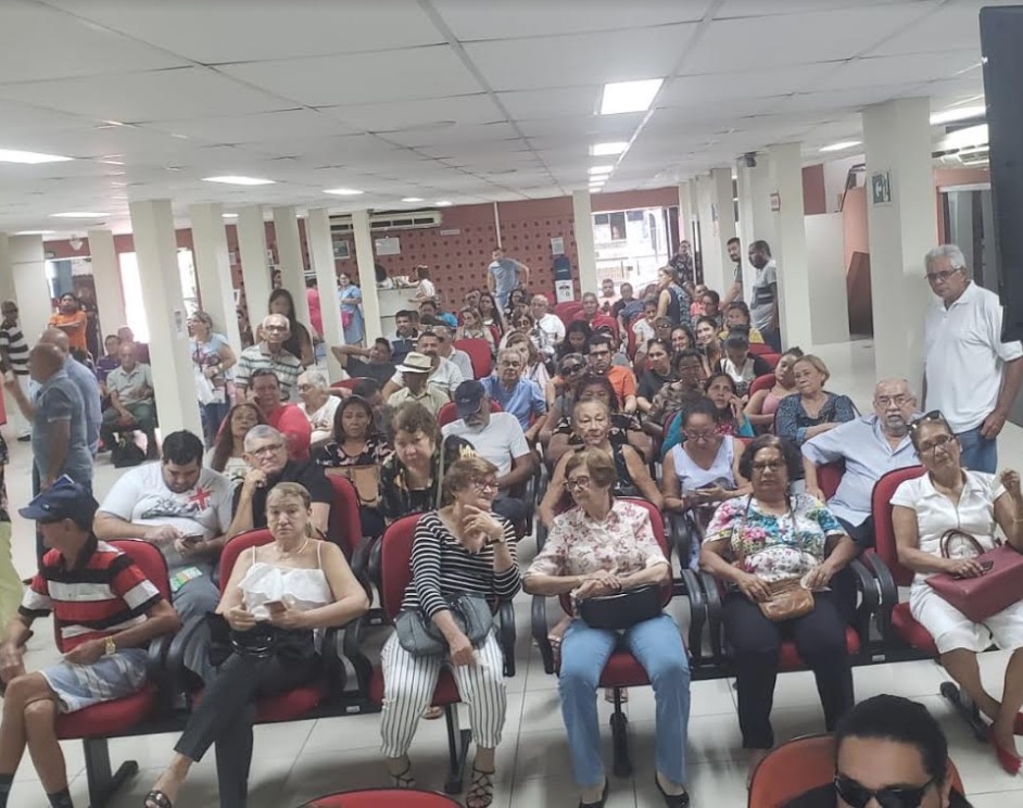 Mais de mil aposentados e pensionistas podem ter benefício suspenso no Amazonas