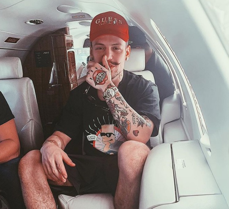 Saulo Pôncio desabafa após vídeo de suposta traição