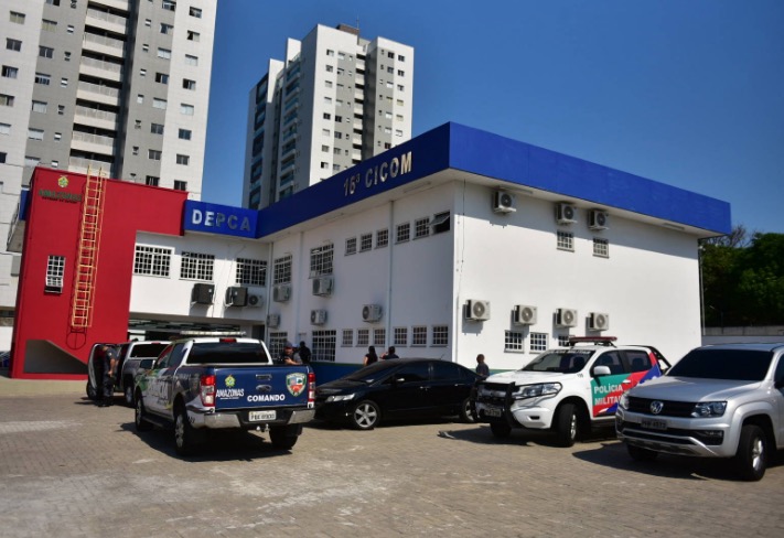 MP recebe denúncia contra governo por acabar com plantão da Depca em Manaus 