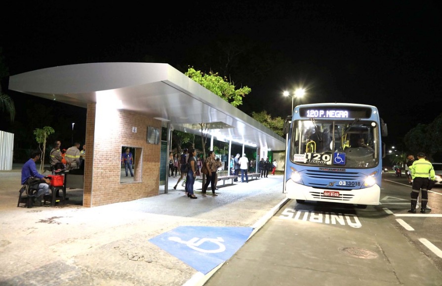 Nova estação de embarque e desembarque de ônibus na Ponta Negra é inaugurada