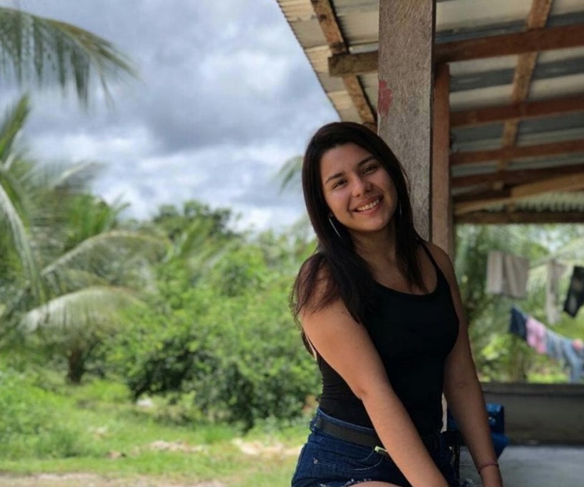 ‘Não fizeram sinal pra parar’, diz motociclista que estava com jovem morta por PM no Amazonas