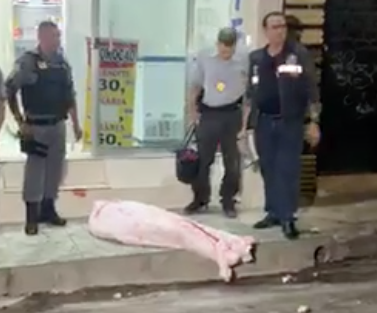 Nua, mulher é encontrada morta dentro de hotel em Manaus 