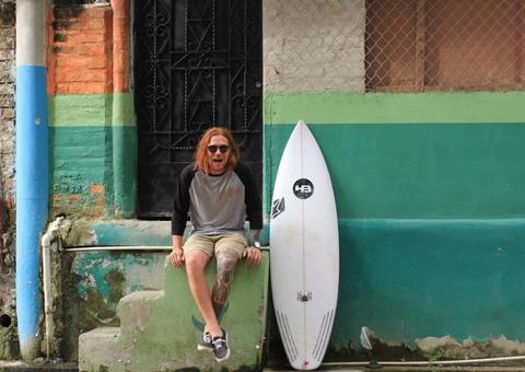 Pai do surfista Fernando 'Fanta' morre horas depois do velório do filho