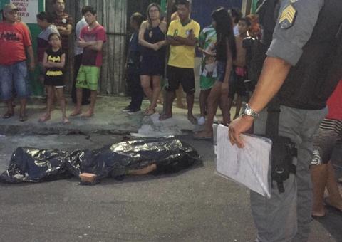 Jovem com tornozeleira eletrônica é encurralado e morto a tiros em Manaus