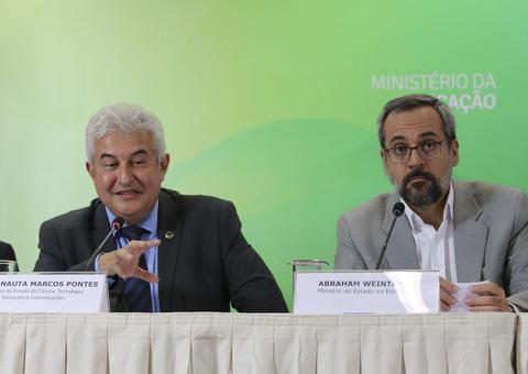 Ministro da Educação quer lançar universidades digitais