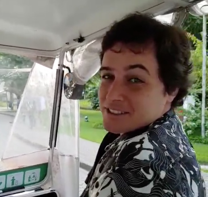 Felipe Dylon termina namoro com youtuber para focar em carreira de cantor