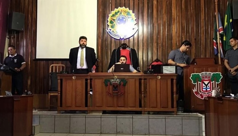 Homem é condenado após tentar matar companheira à facada e martelada no Amazonas