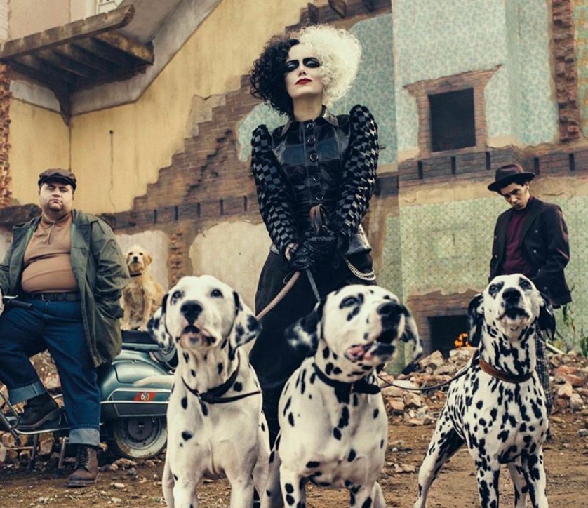 Veja a 1ª imagem de Emma Stone como Cruella De Vil, vilã de 101 Dálmatas