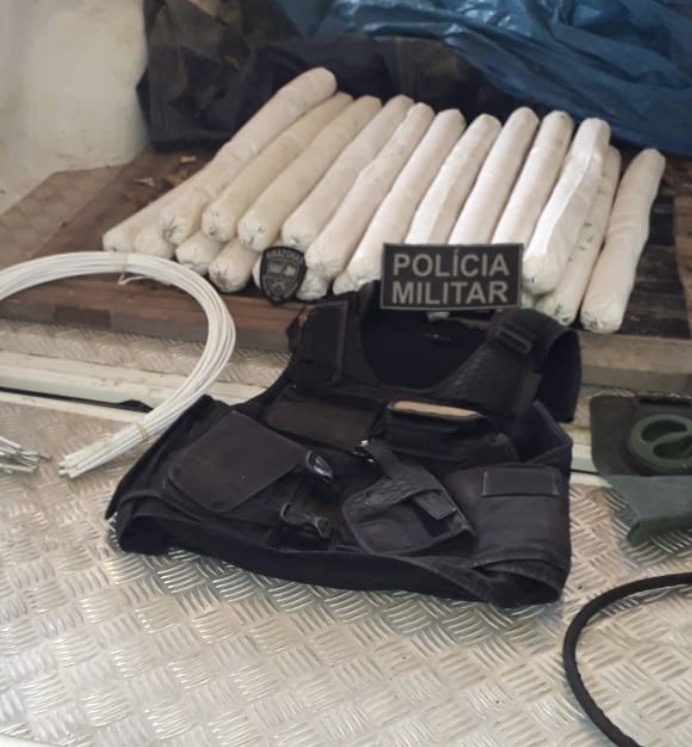 Homem é preso com dinamites que seriam usadas em assaltos a bancos no Amazonas