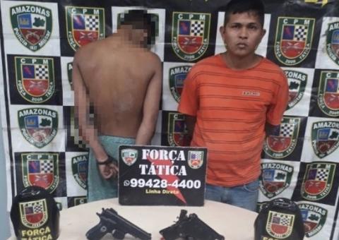 Em Manaus, dupla é presa com armas, carro roubado e placas clonadas