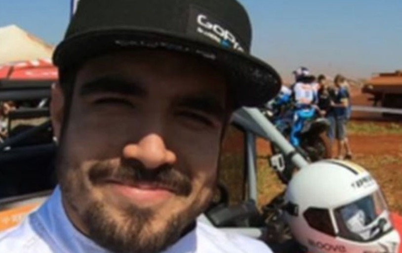 Caio Castro sofre acidente e capota durante Rally dos Sertões