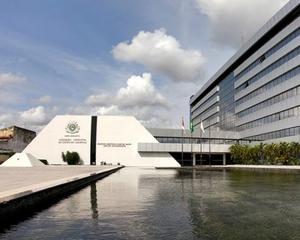 Os 24 deputados do Am colocados no mesmo cesto de maçãs podres