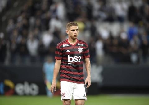 Flamengo reintegra volante Cuéllar