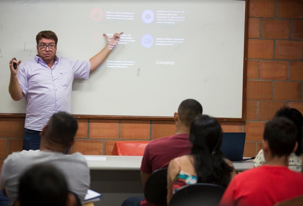 Cetam abre inscrições para curso de auxiliar administrativo em Manaus