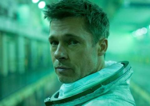 Brad Pitt tenta salvar o sistema solar no trailer de Ad Astra-Rumo às Estrelas