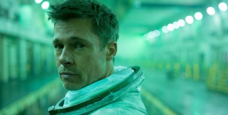 Brad Pitt tenta salvar o sistema solar no trailer de Ad Astra-Rumo às Estrelas