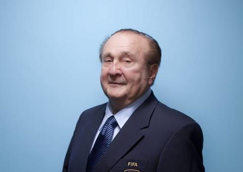 Ex-presidente da Conmenbol envolvido em escândalos morre aos 90 anos