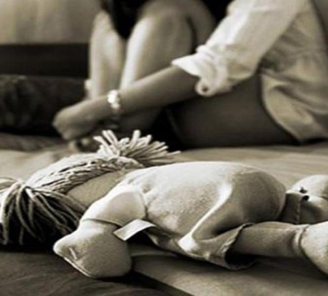 Menina de 11 anos escreve carta para denunciar abuso e entrega para professora