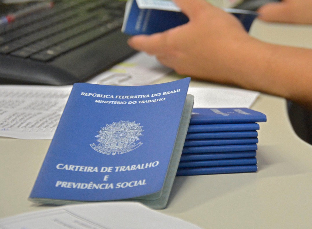 Setrab divulga 25 vagas de emprego para esta quinta-feira em Manaus