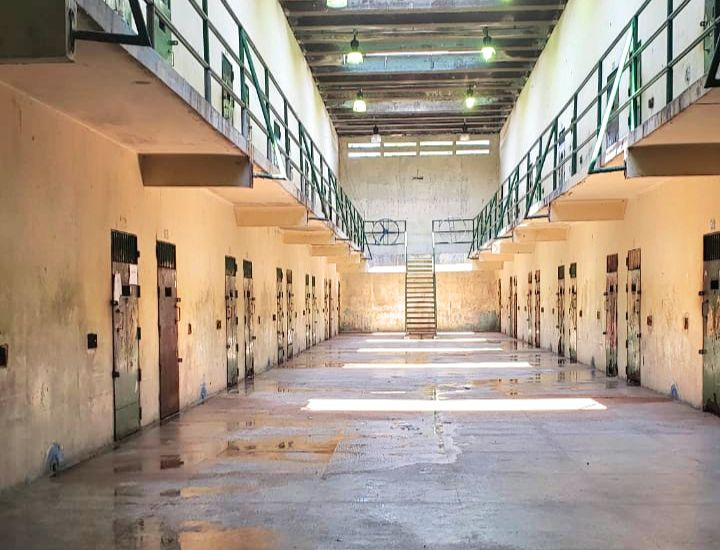 Inspeção no Ipat aponta problemas na estrutura prisional que pode propagar doenças contagiosas