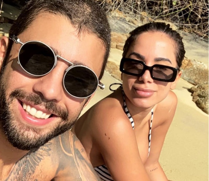 Saiba detalhes do fim do namoro de Anitta e Pedro Scooby