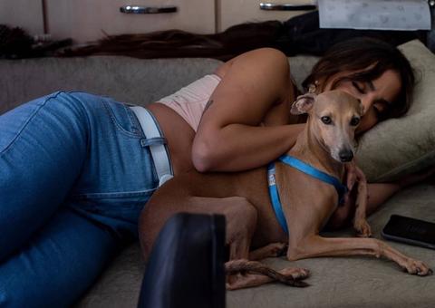 Entenda a estafa, doença que afeta Anitta e fez cantora se isolar