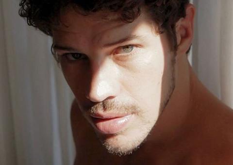 José Loreto se pronuncia após ser acusado de destratar senhora em praia