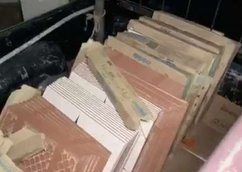 Funcionário de material de construção é preso suspeito de furtar cerâmicas em Manaus