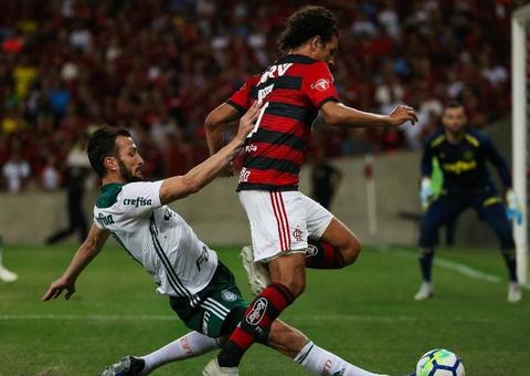 Com sangue nos olhos, Flamengo e Palmeiras se enfrentam no Campeonato Brasileiro