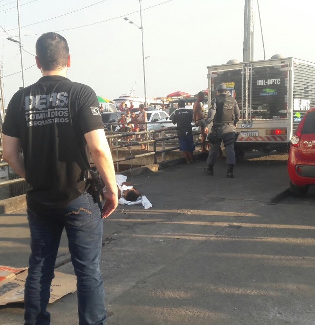 Flanelinha é morto com tiro no peito após briga em Manaus