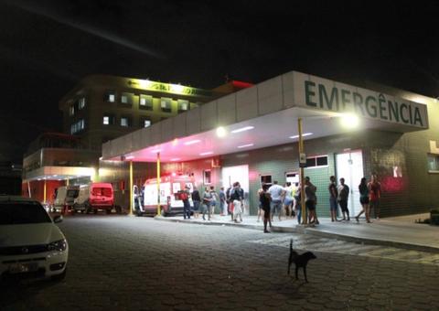 Adolescente é atingido por bala perdida enquanto jogava bola em Manaus