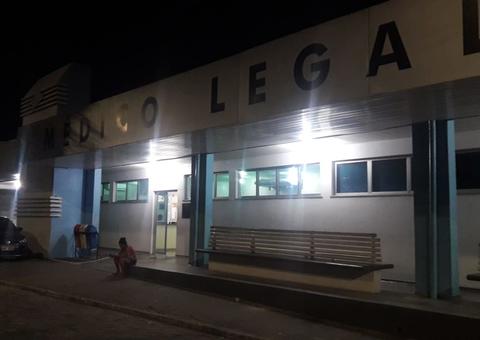 Corpo de jovem é encontrado dentro de rede em Manaus 