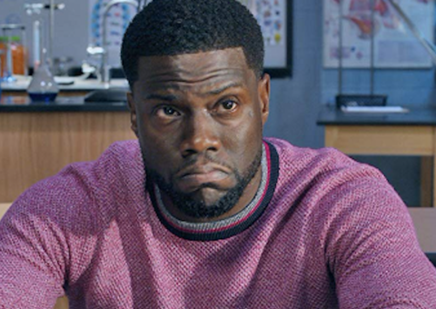 Veja como ficou carro do ator Kevin Hart após grave acidente 