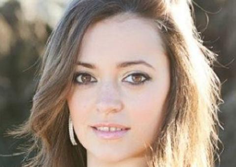 Cantora morre após explosão de fogos de artifício em palco