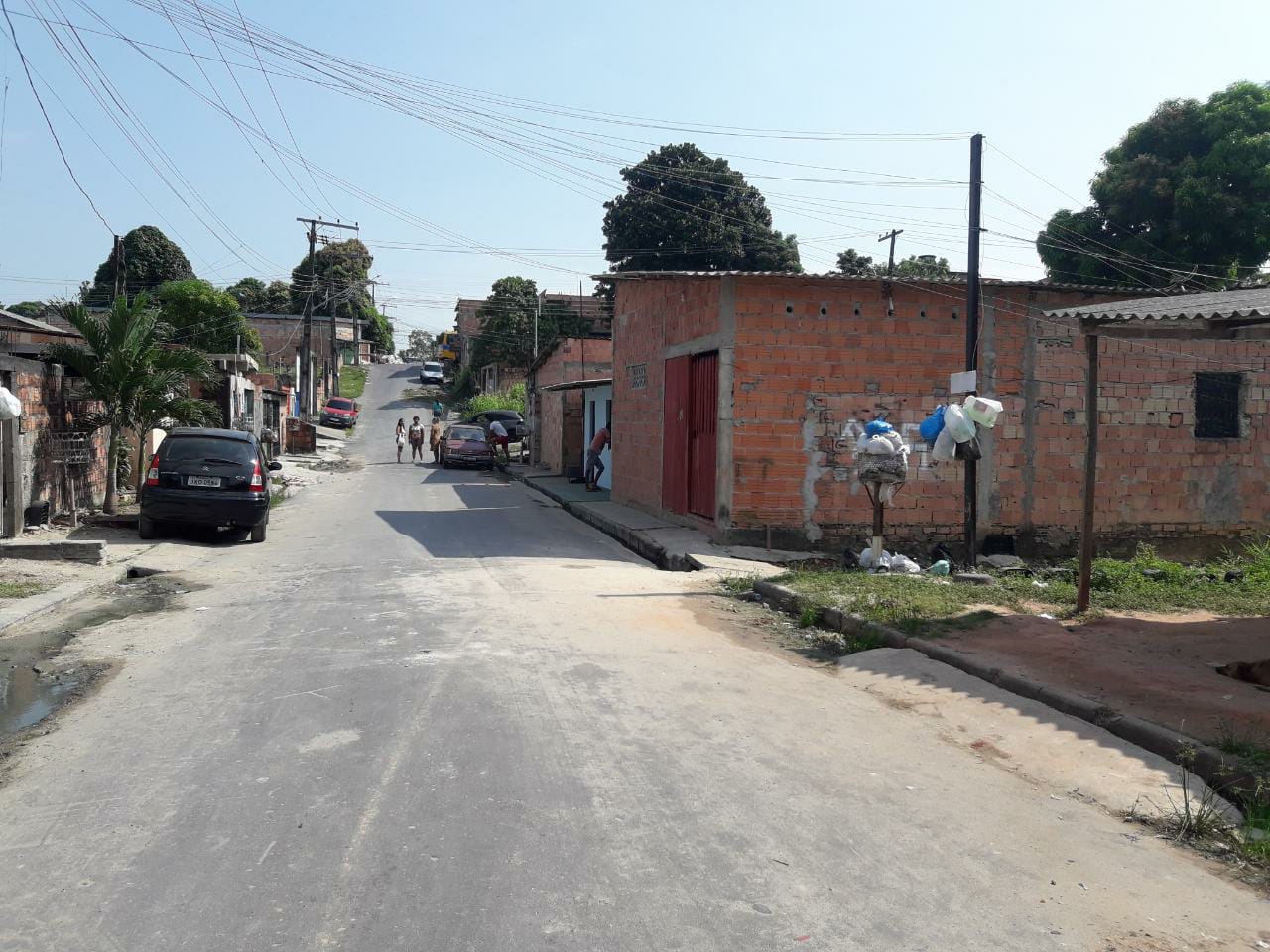 Adolescente é 'fuzilado' com cinco tiros em madrugada sangrenta em Manaus