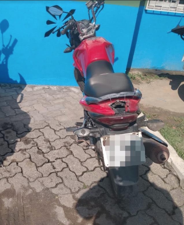 Quinze veículos roubados ou furtados são recuperados em Manaus; confira a lista