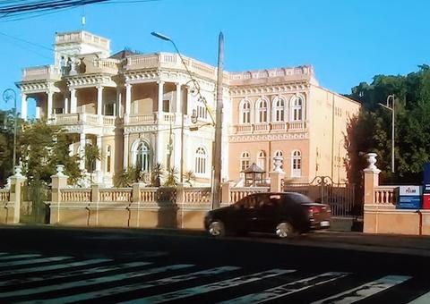 Ocupação de hotéis em Manaus é boa e turista reclama da falta de segurança