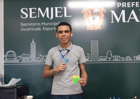 Amazonense conquista nove medalhas em campeonato nacional de cubo mágico