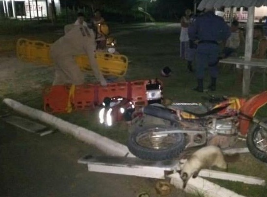 Trio fica ferido ao perder controle de motocicleta em estrada no Amazonas