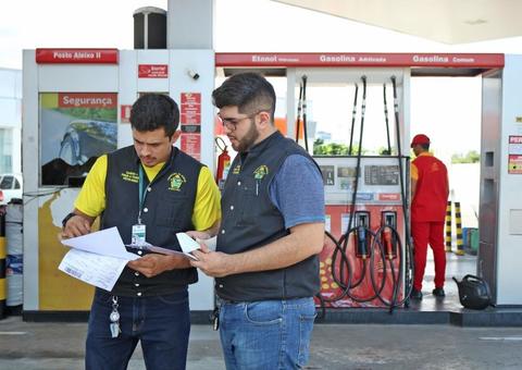Postos são multados por aumento abusivo no preço da gasolina em Manaus