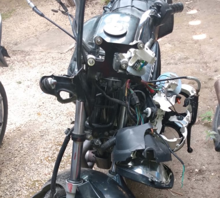 Após tentativa de assalto, adolescente são perseguidos e acabam feridos em acidente em Manaus