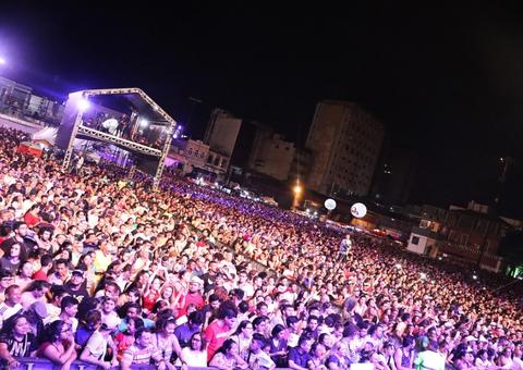 Terceiro dia do Festival Passo a Paço tem público recorde de mais de 77 mil pessoas em Manaus