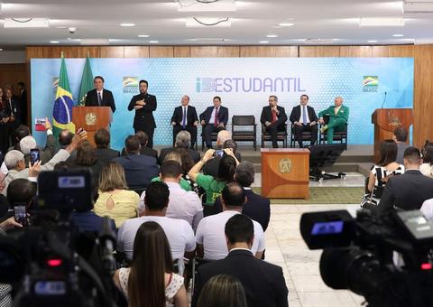 Carteira estudantil digital começará a ser emitida em 90 dias