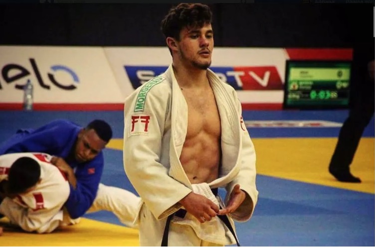 Campeão brasileiro de judô é achado morto dentro de piscina