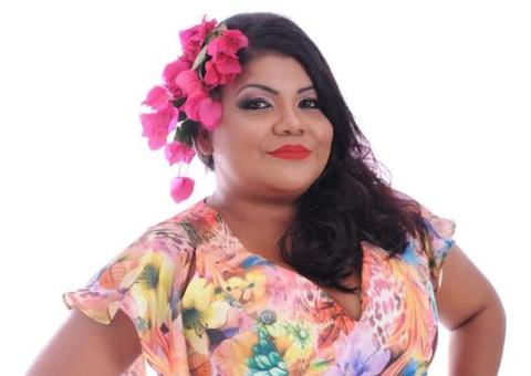 Márcia Siqueira comemora aniversário com super show nesta quarta-feira