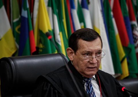 Justiça manda governo e prefeitura realizarem obras emergenciais em escolas de Manaus