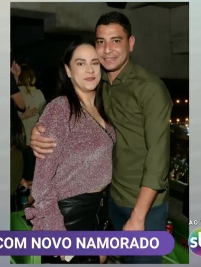 Silvia Abravanel está namorando o seu próprio segurança 19 anos mais novo