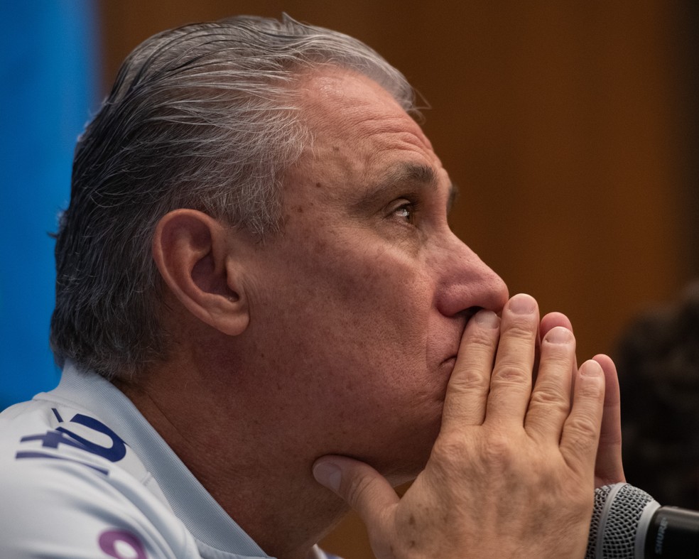 Derrota do Brasil para o Peru provoca a ira da torcida e pedido de saída de Tite